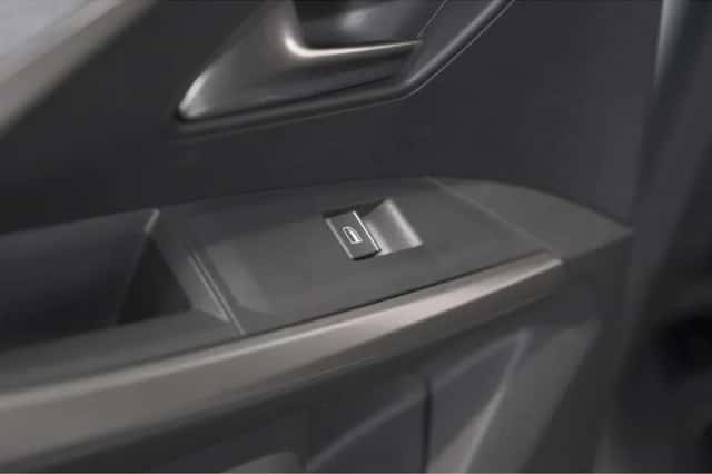 Peugeot 3008 (2025) thumbnail 25