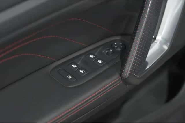 Peugeot 308 (2018) thumbnail 21