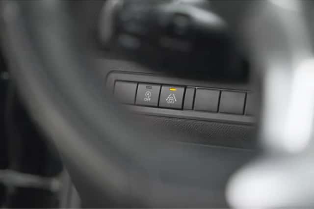 Peugeot 308 (2018) thumbnail 33
