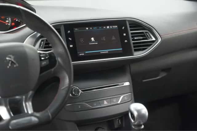 Peugeot 308 (2018) thumbnail 45