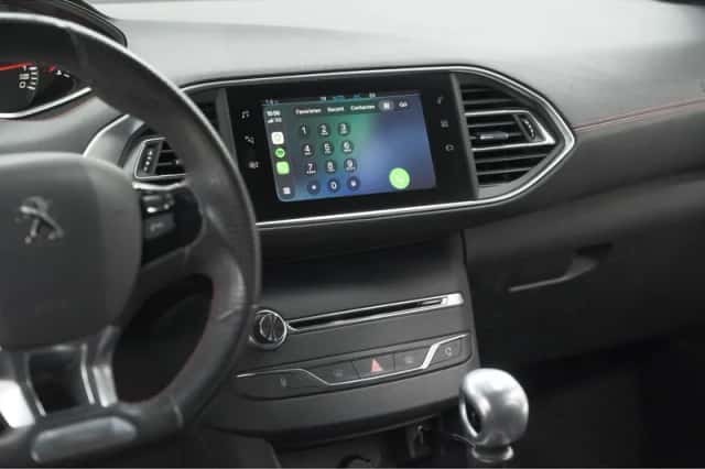 Peugeot 308 (2018) thumbnail 50
