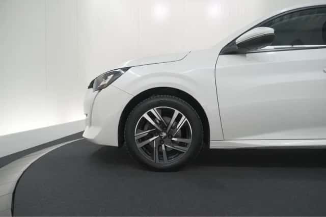 Peugeot 208 (2020) thumbnail 13