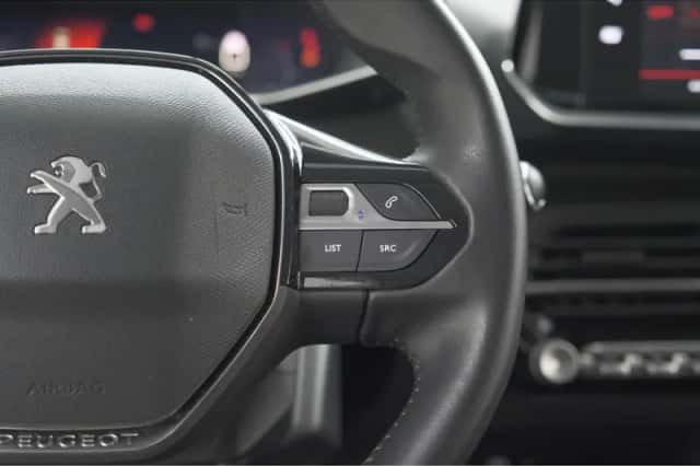 Peugeot 208 (2020) thumbnail 27