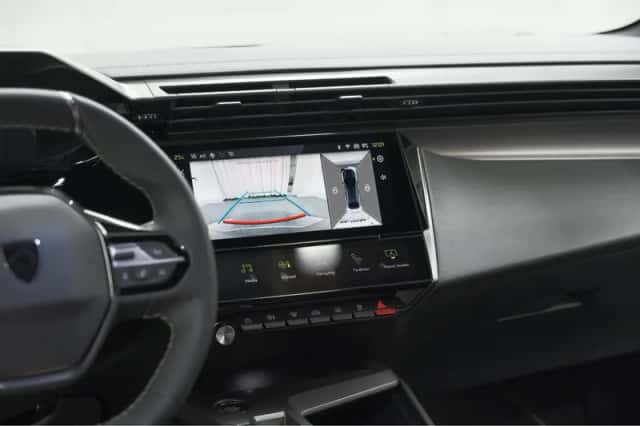 Peugeot 408 (2024) thumbnail 14