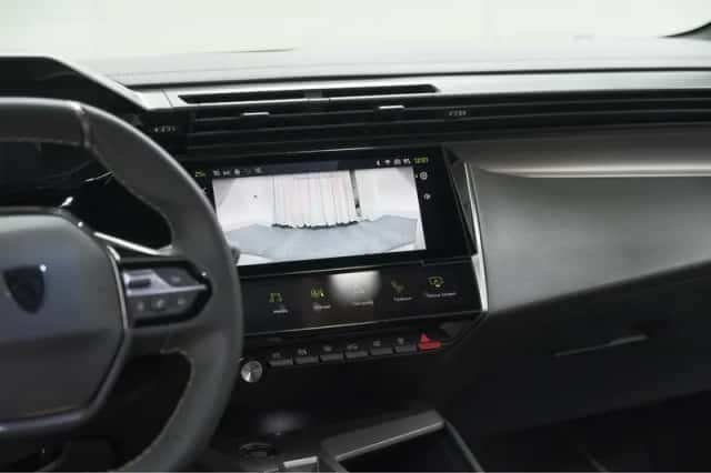 Peugeot 408 (2024) thumbnail 17