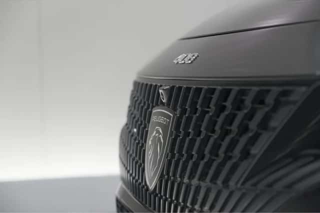 Peugeot 408 (2024) thumbnail 4
