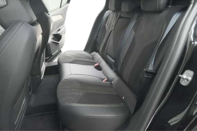 Peugeot 408 (2024) thumbnail 36
