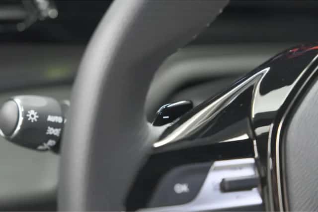 Peugeot 408 (2024) thumbnail 40