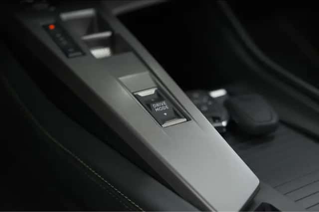 Peugeot 408 (2024) thumbnail 48