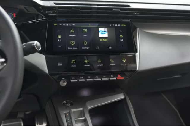 Peugeot 408 (2024) thumbnail 51