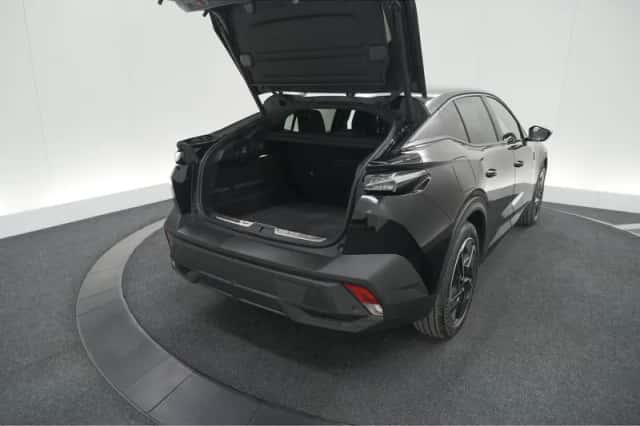 Peugeot 408 (2024) thumbnail 63