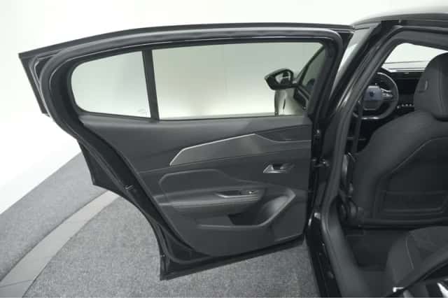 Peugeot 408 (2024) thumbnail 69
