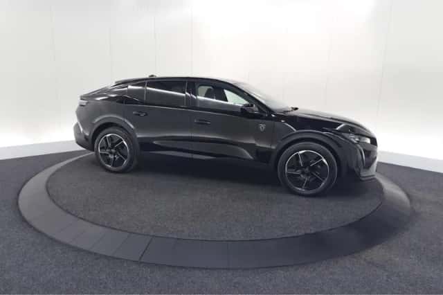 Peugeot 408 (2024) thumbnail 8