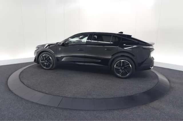 Peugeot 408 (2024) thumbnail 71