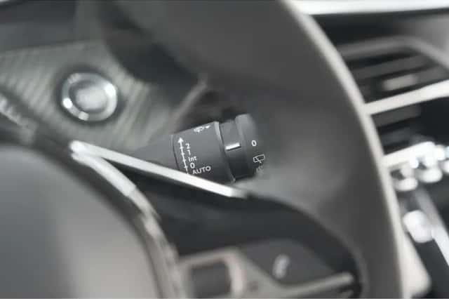 Peugeot 208 (2023) thumbnail 33