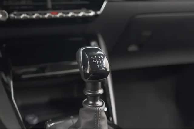 Peugeot 208 (2023) thumbnail 39