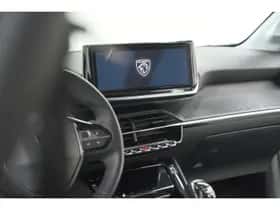 Peugeot 208 (2023) thumbnail 40