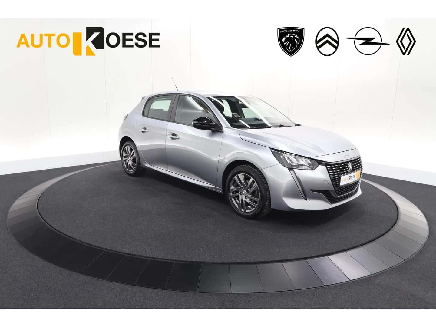 Peugeot 208 (2022) — foto 1