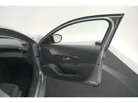 Peugeot 208 (2022) thumbnail 51