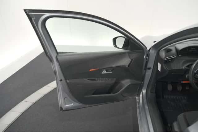 Peugeot 208 (2022) thumbnail 55