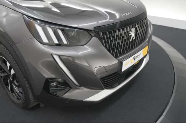 Peugeot 2008 (2022) thumbnail 13