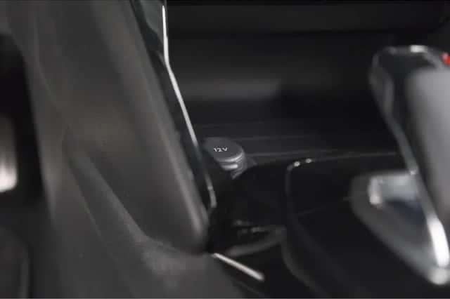 Peugeot 2008 (2022) thumbnail 42