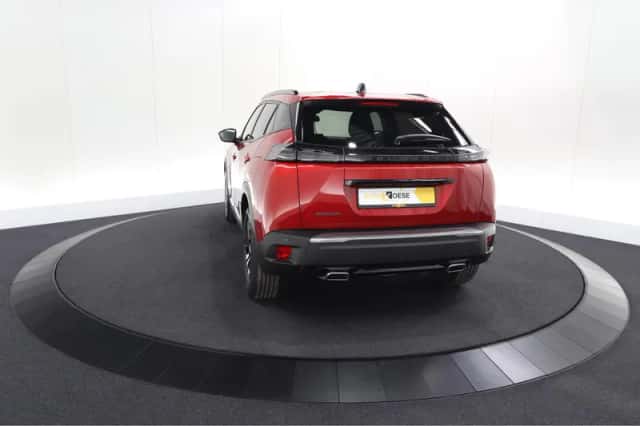 Peugeot 2008 (2023) thumbnail 11