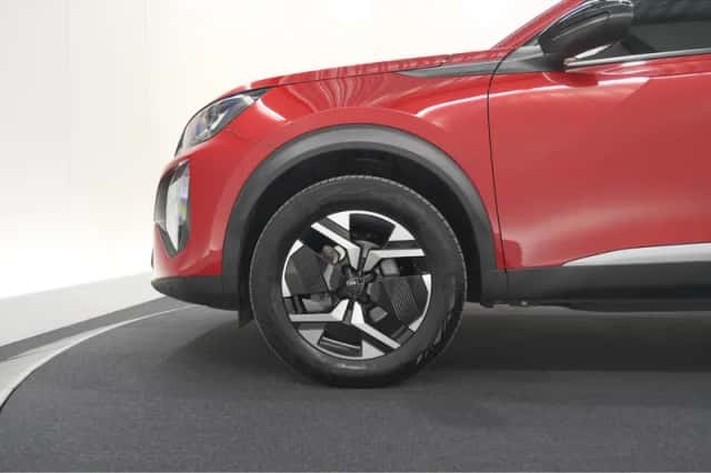 Peugeot 2008 (2023) thumbnail 14