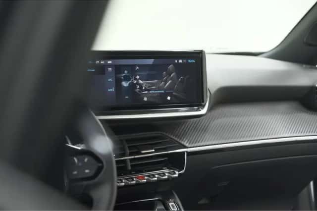 Peugeot 2008 (2023) thumbnail 46