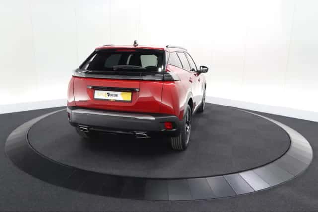 Peugeot 2008 (2023) thumbnail 10
