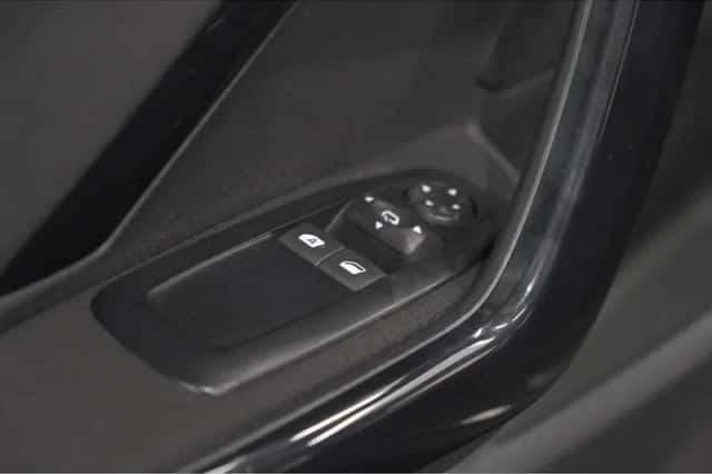 Peugeot 208 (2019) thumbnail 20