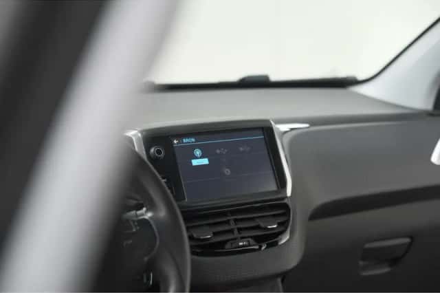 Peugeot 208 (2019) thumbnail 40