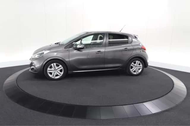 Peugeot 208 (2019) thumbnail 57