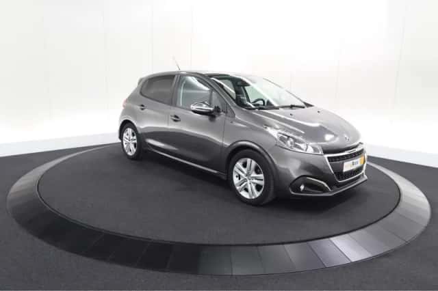Peugeot 208 (2019) thumbnail 7