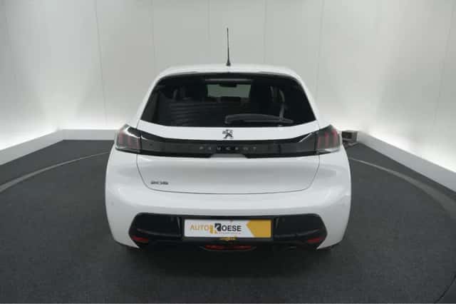 Peugeot 208 (2023) thumbnail 19