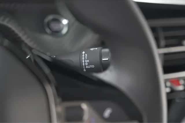 Peugeot 208 (2023) thumbnail 32