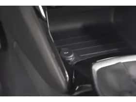 Peugeot 208 (2023) thumbnail 37