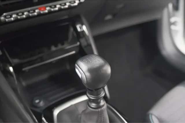 Peugeot 208 (2023) thumbnail 38