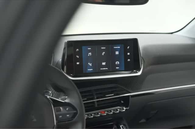 Peugeot 208 (2023) thumbnail 44