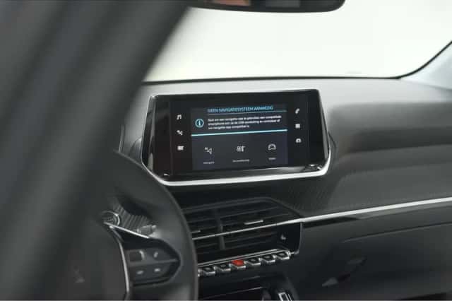 Peugeot 208 (2023) thumbnail 49