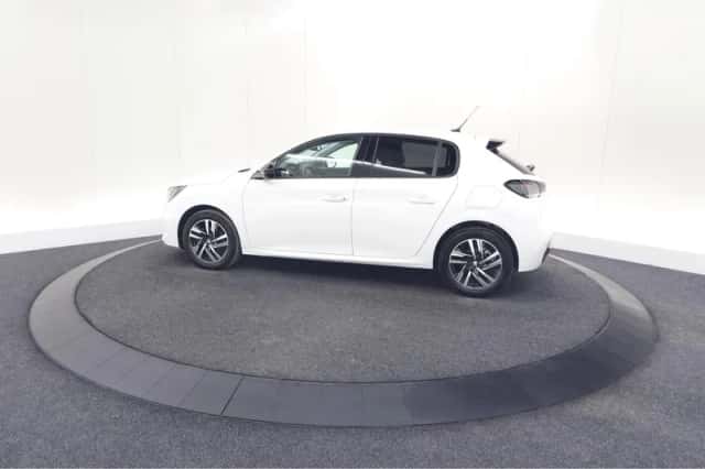 Peugeot 208 (2023) thumbnail 63
