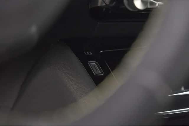 Peugeot e-2008 (2025) thumbnail 45