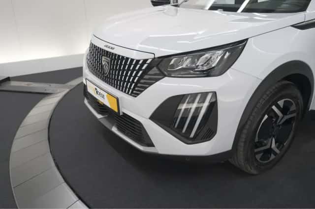 Peugeot 2008 (2025) thumbnail 14