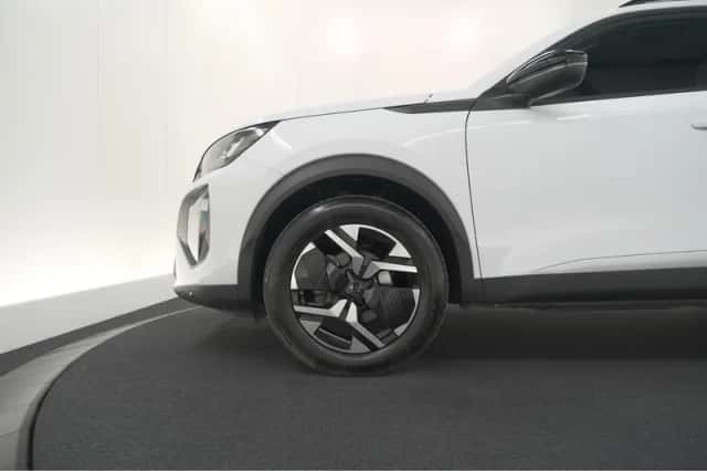 Peugeot 2008 (2025) thumbnail 17