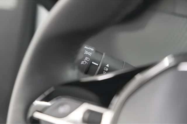 Peugeot 2008 (2025) thumbnail 31