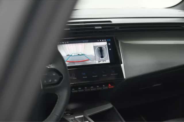 Peugeot 408 (2025) thumbnail 13