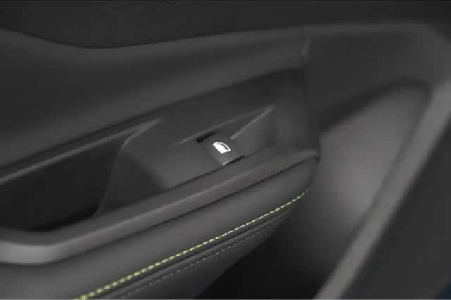 Peugeot 408 (2025) thumbnail 30