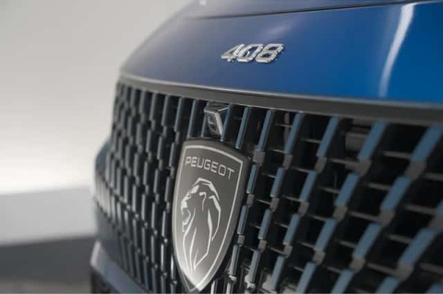 Peugeot 408 (2025) thumbnail 4