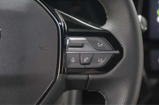 Peugeot 408 (2025) thumbnail 35
