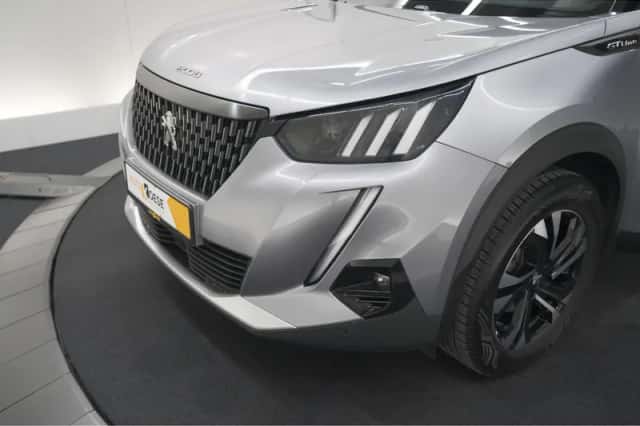 Peugeot 2008 (2020) thumbnail 14